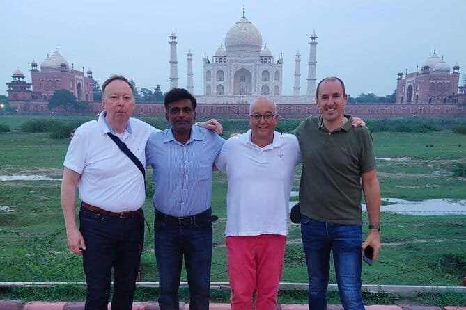 Private Tour Guide For Taj Mahal - The guide’s style and what to ask for
