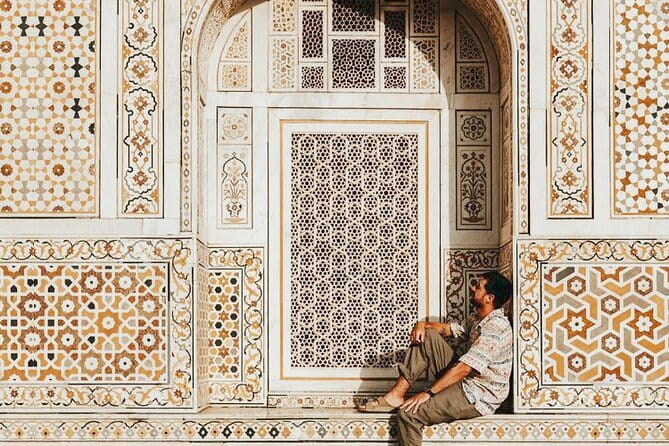 Private Tour of Agra's Most Instagrammable and Photogenic Spots - Itmad-ud-Daula: small scale, precise decoration