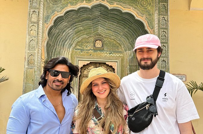 Private Tour of Jaipur with Guide and Driver - Gaitore Ki Chhatriyan offers a quieter change of pace