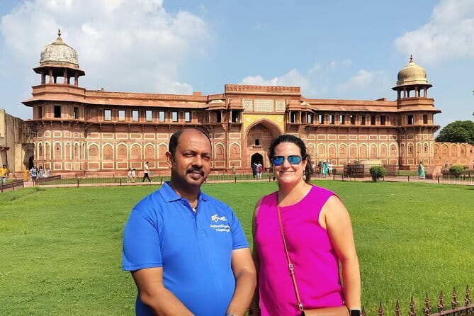 Private Tour of Taj Mahal, Agra Fort & Baby Taj with Agra Pick-up - What the seven-hour Agra day really includes