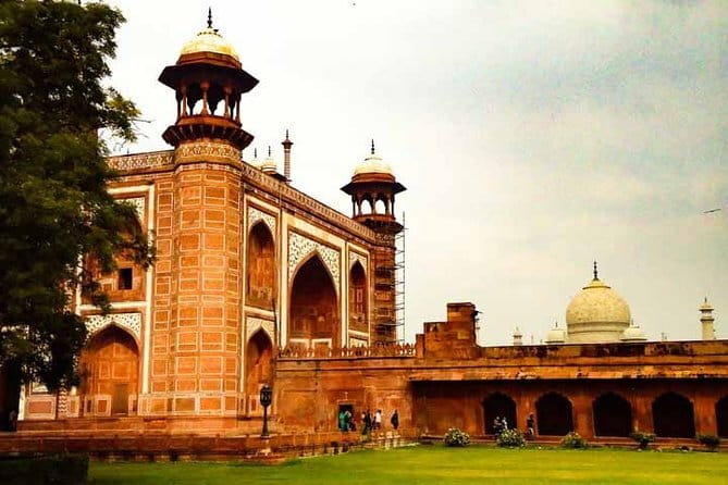 Private Tour of Taj Mahal, Agra Fort & Baby Taj with Agra Pick-up - Baby Taj, the quieter third stop