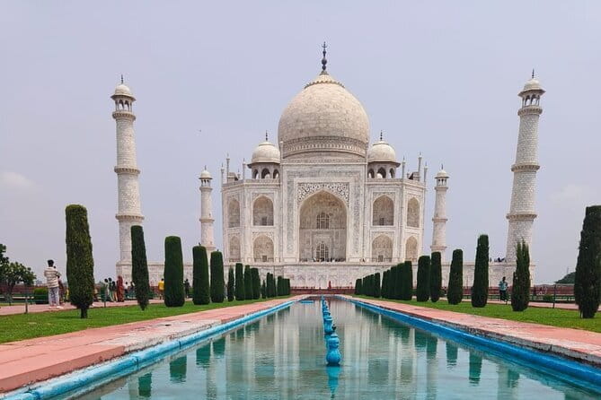 Private Tour of Taj Mahal, Agra Fort & Baby Taj with Agra Pick-up - Getting around Agra by private vehicle