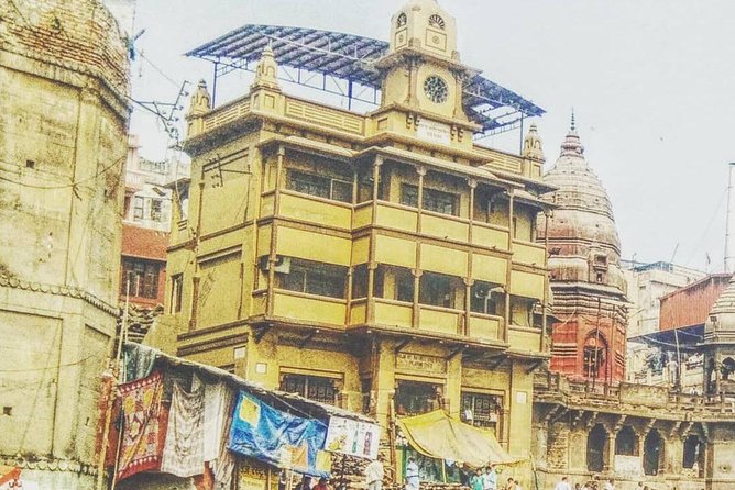 Private transfer from Agra to Varanasi by Car - Price, private value, and the train alternative