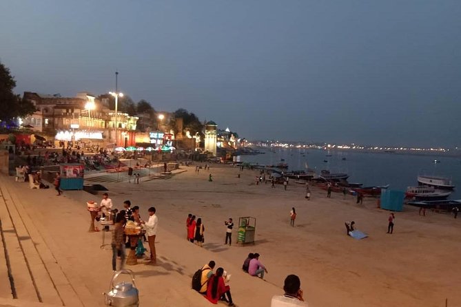 Private transfer from Agra to Varanasi by Car - Who should book this transfer