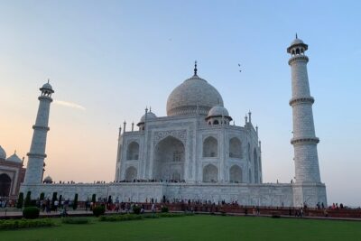 Private Transfer From Jaipur to Agra including Fatehpur Sikri