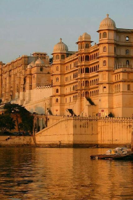 Rajasthan tours: Luxury and private tour by car with guide. - Key points at a glance