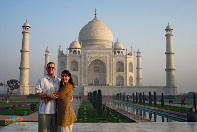 Same Day Agra Tour By Gatimaan Express Train from delhi