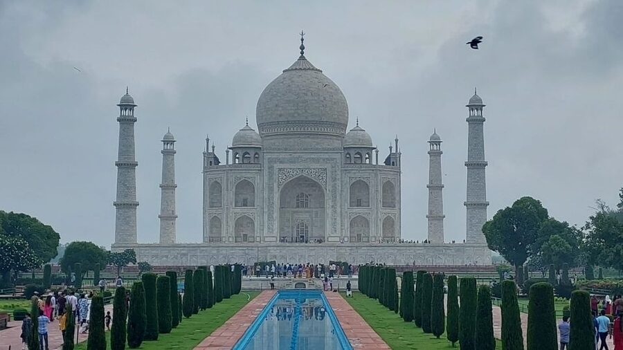 Same Day Incredible Taj Mahal Tour From Jaipur By Car - Agra Fort and the Mughal court