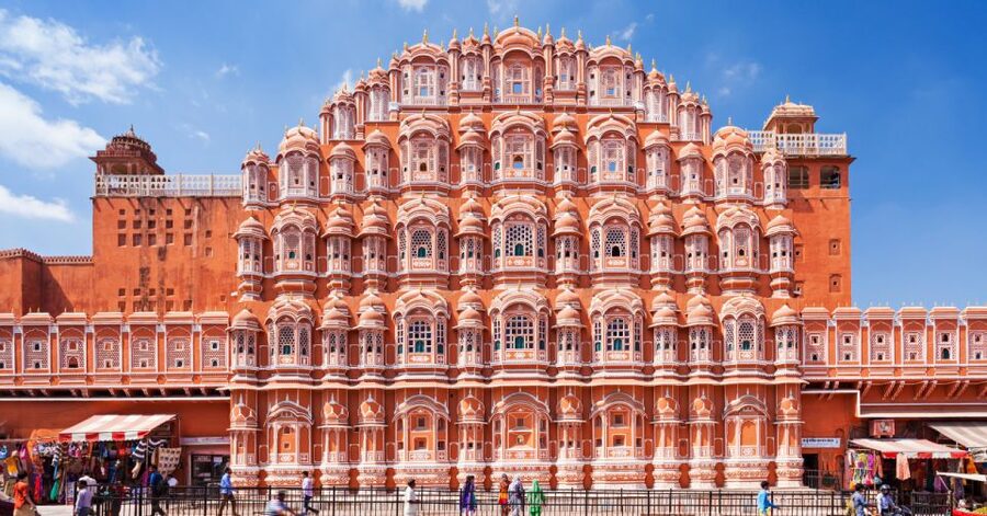 Same Day Jaipur Tour from Delhi by Car or Train - Lunch and the question of value