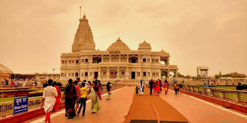 Same Day Mathura and Vrindavan Tour From Delhi Or Agra - Krishna Janmabhoomi and the prison cell