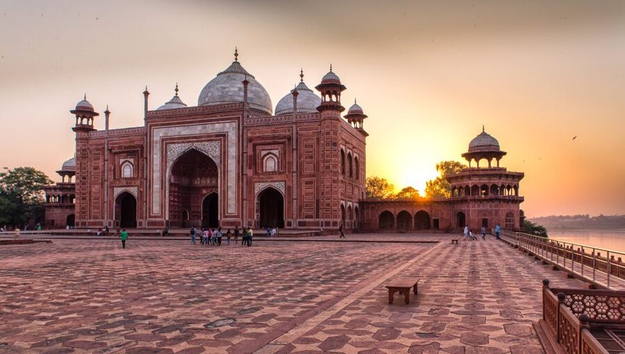 Same Day Taj Mahal, Agra Fort & Baby Taj Tour from Jaipur - Key points to know before booking