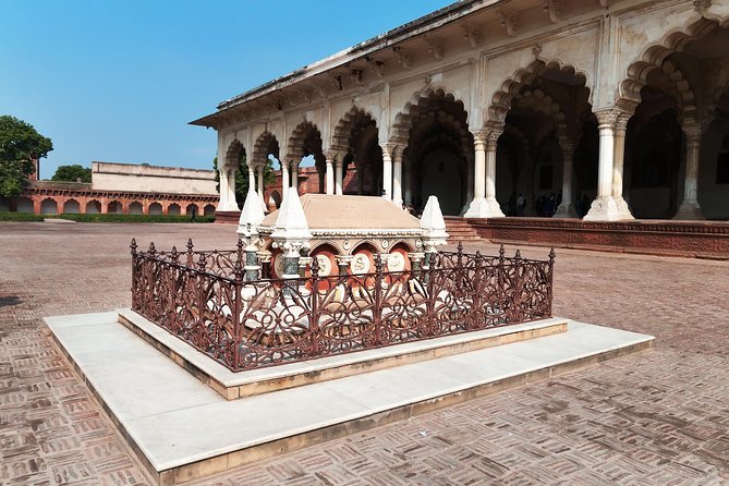 Same Day Taj Mahal, Agra Fort & Baby Taj Tour from Jaipur by Car - The return to Jaipur