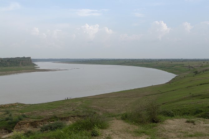 Sawai Madhopur: Private Chambal Crocodile Safari All-Inclusive - Palighat and the boat-based wildlife viewing