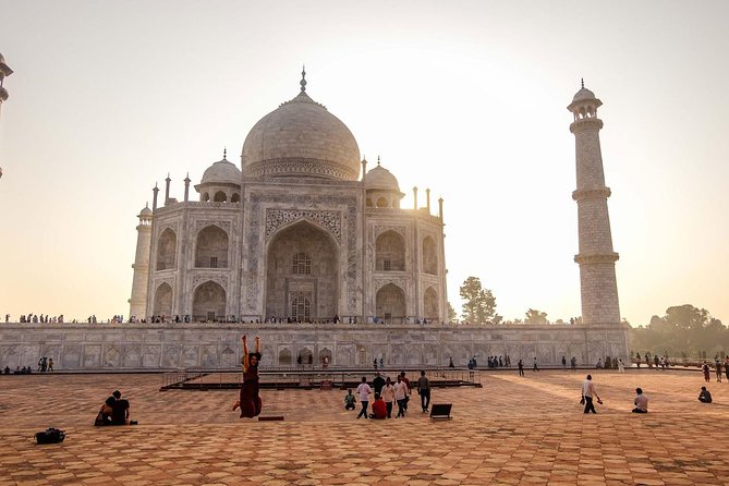 Skip The Line Taj Mahal, Agra Fort & Mehtab Garden Tour - Entering the Taj Mahal for a two-hour visit
