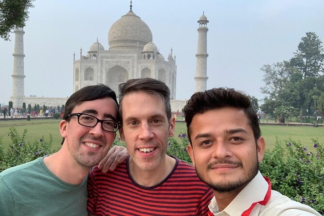 Skip The Line Taj Mahal & Agra Tour by AC Car From Agra - The Baby Taj and its fine inlay work