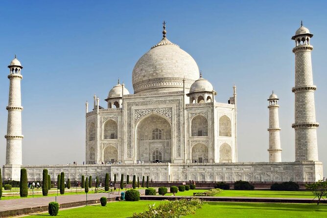 Skip the line Taj Mahal and Agra Fort private Tour by Car - Key points at a glance