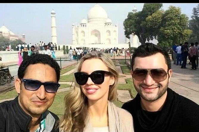 Skip-the-Line Taj Mahal Private Guided Tour with Mausoleum Entry - Choosing the best time, especially for sunrise