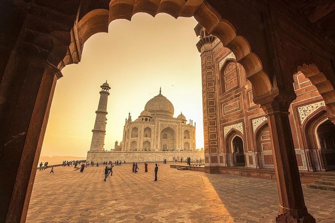Skip The Line: Taj Mahal Tour From Jaipur With Drop At New Delhi - Food, stops, and small comforts