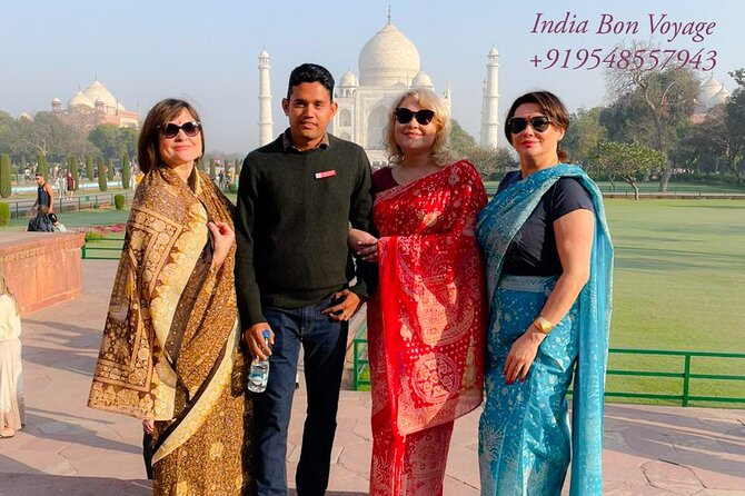 Skip the line with Private Tour Guide for Taj Mahal & Agra Fort - Seeing the Taj Mahal at sunrise