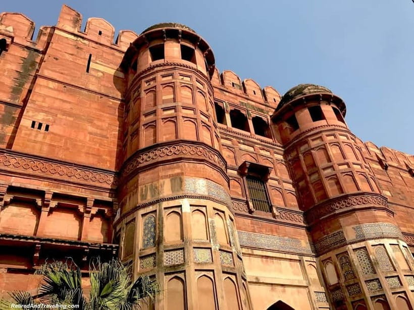 Sunrise Splendor: Agra Day Tour - Entering the Taj Mahal complex at first light