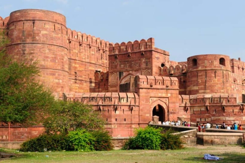 Sunrise Taj Mahal, Agra Fort & Baby Taj Tour (All-Inclusive) - Getting there from Agra or Delhi