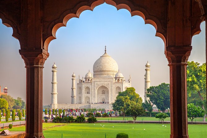 Sunrise Taj Mahal, Agra Fort & Baby Taj Tour from Jaipur by Car - Entering the Taj Mahal at sunrise