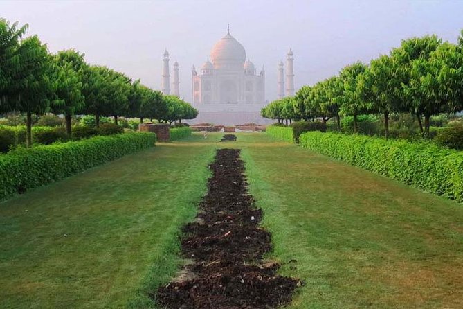Sunrise Taj Mahal Tour with Agra Fort and Fatehpur Sikri - Agra Fort, the Mughal power center