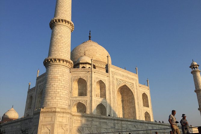 Sunrise Taj Mahal Tour With Female Tour Guide - Why sunrise is the right time for the Taj Mahal