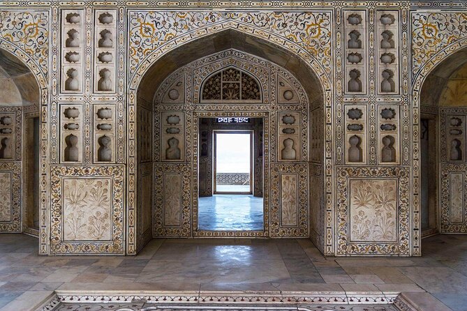 Taj Mahal, Agra Fort and Baby Taj Day Trip from Agra by Car - The guide and driver can shape the day