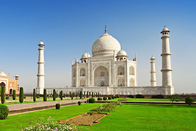 Taj Mahal Agra Fort and Fatehpur Sikri Guided City Tour - Agra Fort reveals the machinery of empire