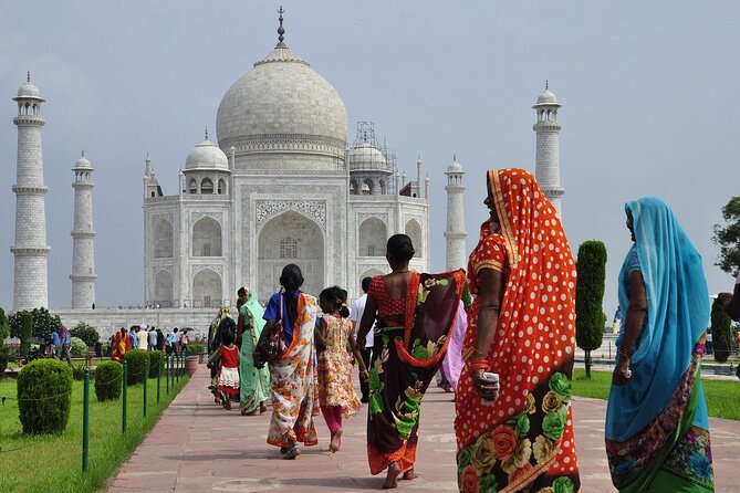 Taj Mahal Agra Fort and Fatehpur Sikri Guided City Tour - Lunch is your own choice in Agra