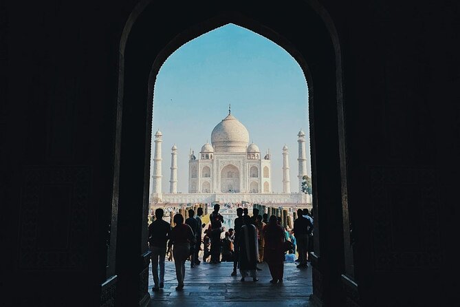 Taj Mahal, Agra Fort & Baby Taj same Day Tour from Delhi by Car - Lunch in Agra and the question of value
