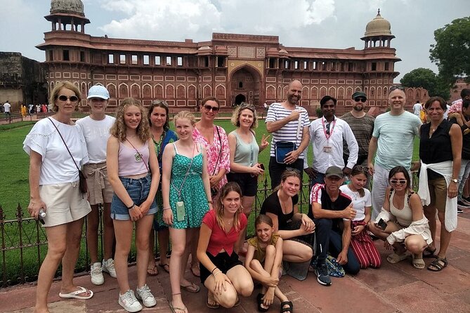 Taj Mahal & Agra Fort Fatehpur Sikri Tour By Car and guide - What the praise tells you about the service