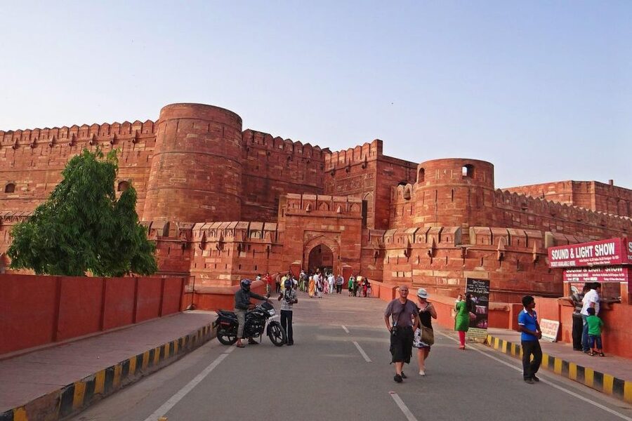 Taj Mahal & Agra Fort Private Tour with Lunch & Pickup - Agra Fort gives the Taj Mahal its setting