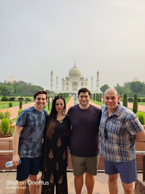 Taj Mahal & Agra Fort Private Tour with Lunch & Pickup - Lunch is comfortable, but check the package