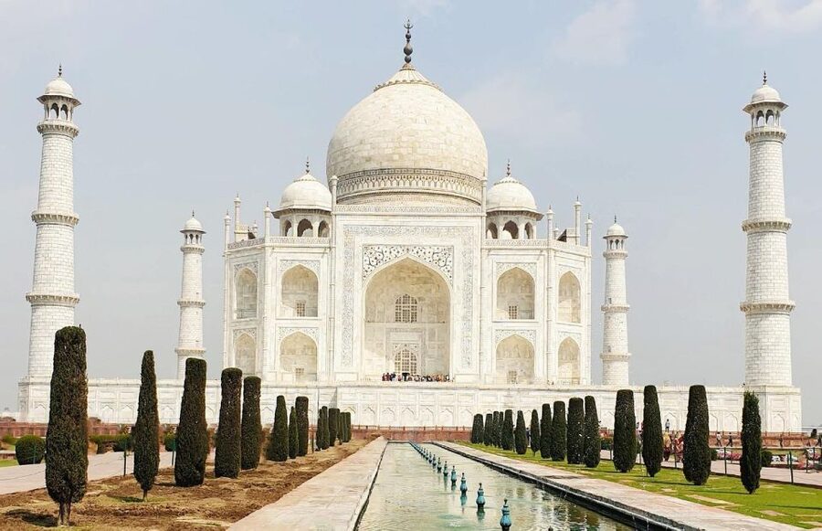 Taj Mahal & Agra Fort Private Tour with Lunch & Pickup - Who should book this private Agra day?