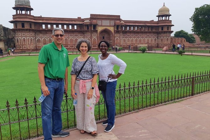Taj Mahal & Agra Fort Tour with Fatehpur Sikri from Agra - Is $38 good value?