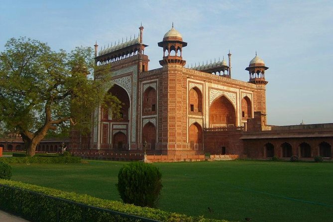 Taj Mahal and Agra Fort City Tour Local - Starting at the Taj Mahal