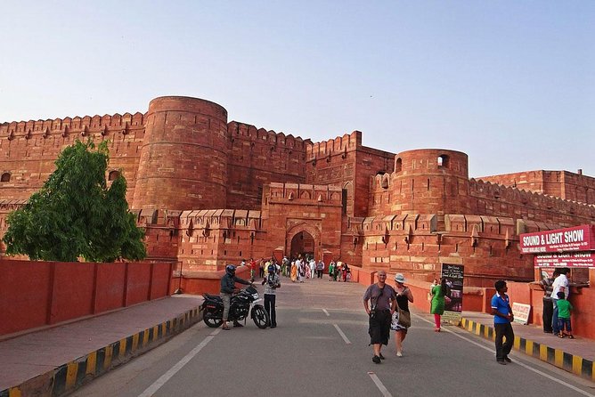 Taj Mahal and Agra Fort City Tour Local - What the $25 price really covers