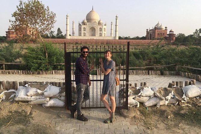 Taj Mahal And Agra Fort Private Sunrise Full Day Tour by Tuk-Tuk - What the $16 price really covers