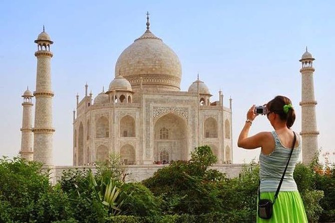 Taj Mahal and Agra Full Day Private Tour From Agra - Lunch with one important extra cost