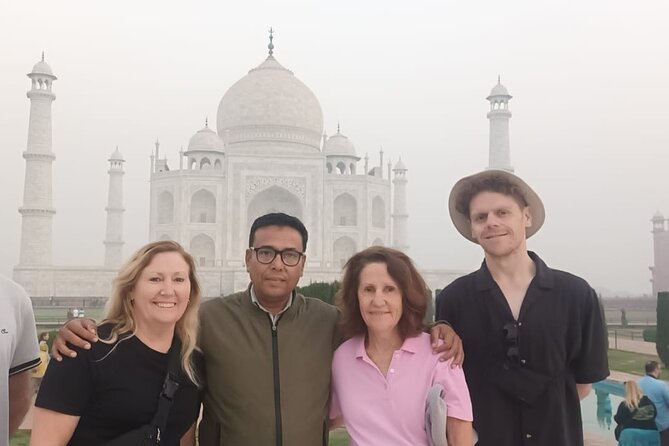 Taj Mahal and Agra Tour by Superfast Gatimaan Train From Delhi - Who should choose this day trip?