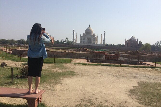 Taj Mahal Day Tour - Three Mughal landmarks in one Agra day