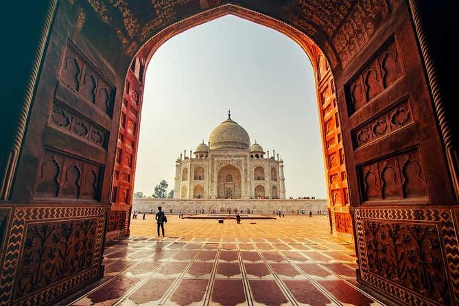 Taj Mahal Entrance Ticket with Including Private Guide - Why the early start matters at the Taj Mahal