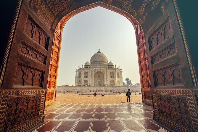 Taj Mahal entry tickets - Skip the line with Licensed Tour Guide - What the three-hour Taj Mahal visit actually includes