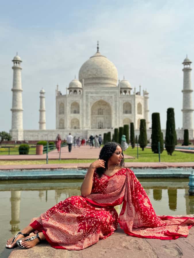 Taj Mahal: Foreigner Express Ticket (High Value) - Seeing the Taj Mahal with local context