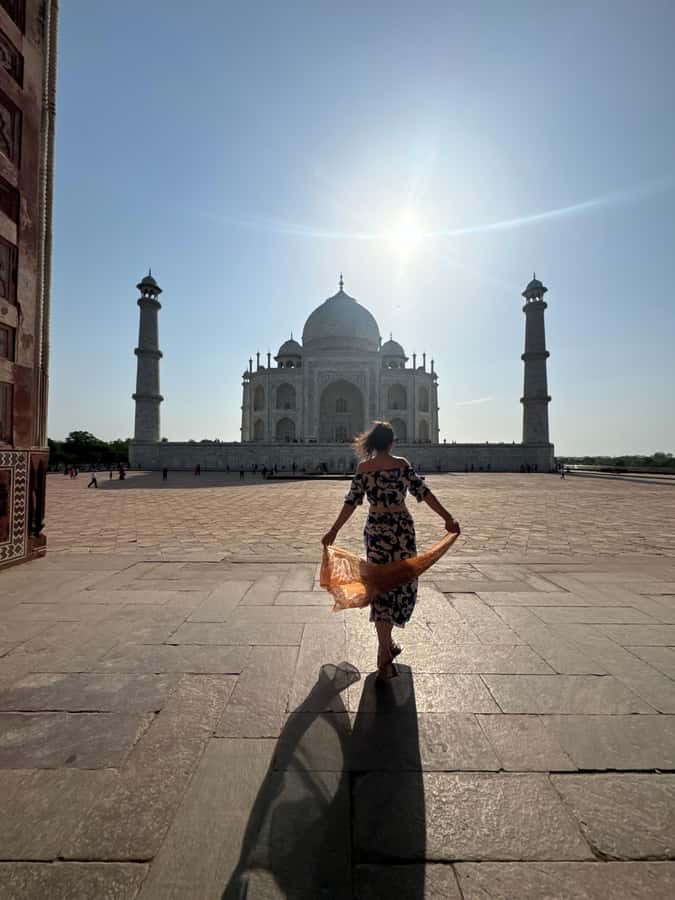 Taj Mahal: Foreigner Express Ticket (High Value) - Choosing sunrise, midday, or sunset