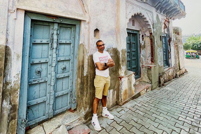 Taj Mahal Handicraft Walk: Explore True India with Artisans - Three generations of marble Prachinkari