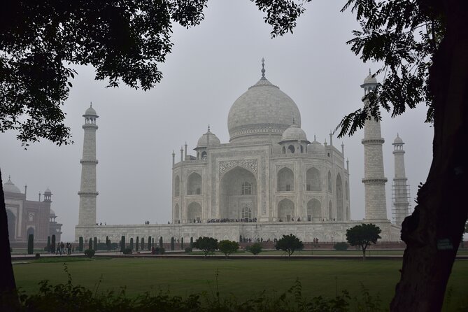 Taj Mahal Skip the Line Private Guided Tour - A possible extra stop after the monument