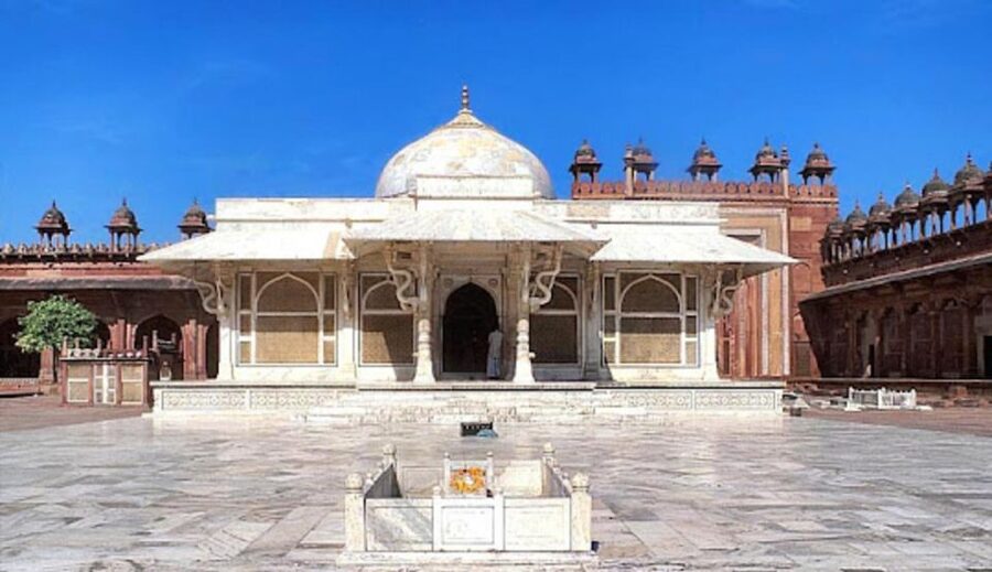 Taj Mahal Sunrise & Agra Fort Tour with Fatehpur Sikri - Should you book this Taj Mahal tour?